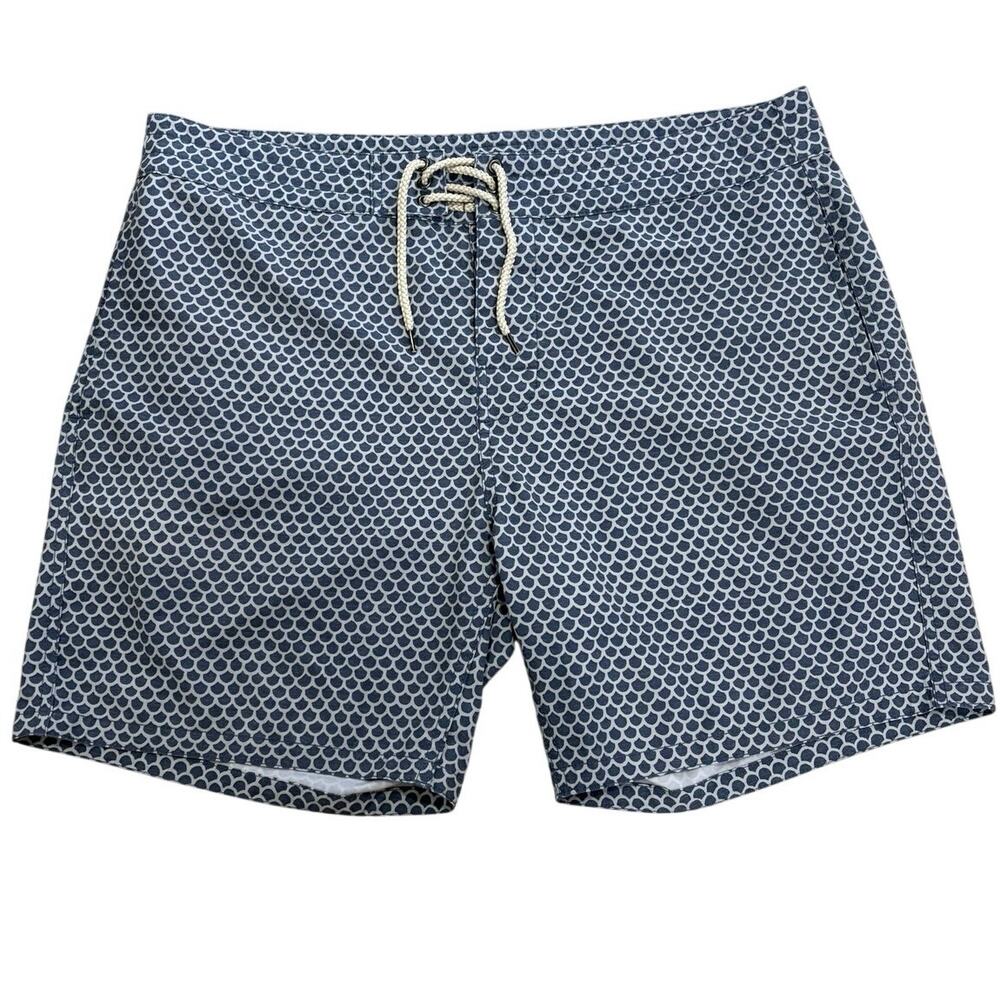 Faherty Men’s Board Shorts Swim Trunks Blue White Fish Scales Size 38 Inseam 6.5